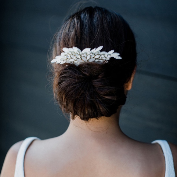 Hushed Commotion Bridal Nico Head Piece - Picture 1 of 2